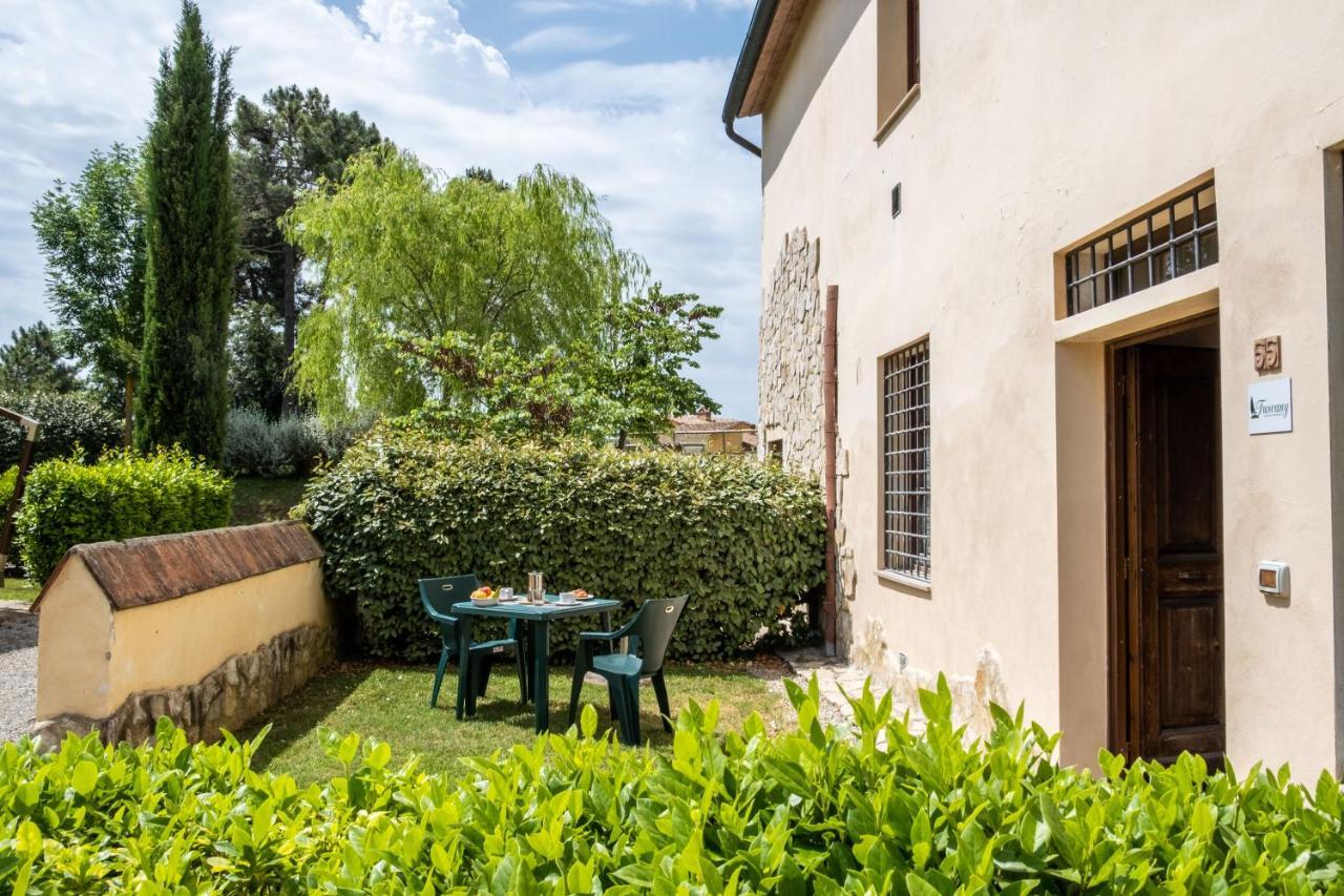 גאמבאסי Tuscany Country Apartments מראה חיצוני תמונה