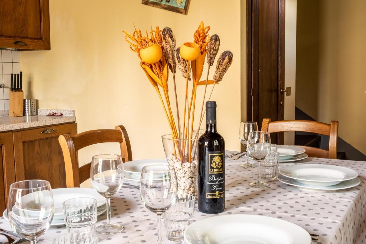 גאמבאסי Tuscany Country Apartments מראה חיצוני תמונה